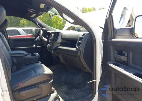 2021 Ram 2500 Tradesman 4X2 8' Box из США, поврежденный, VIN 3C6UR4HJXMG674094